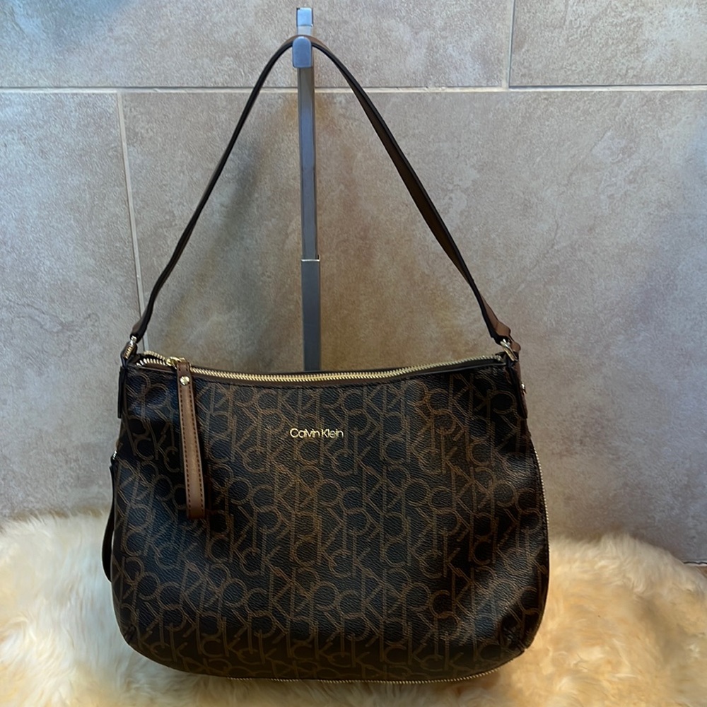 Calvin Klein Shoulder/Crossbody - Picture 4 of 12